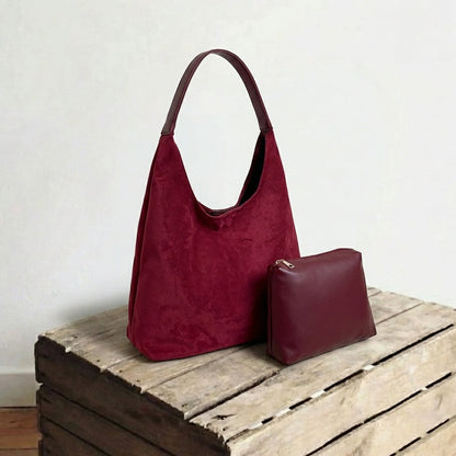 8016 wine red [send small package of red]