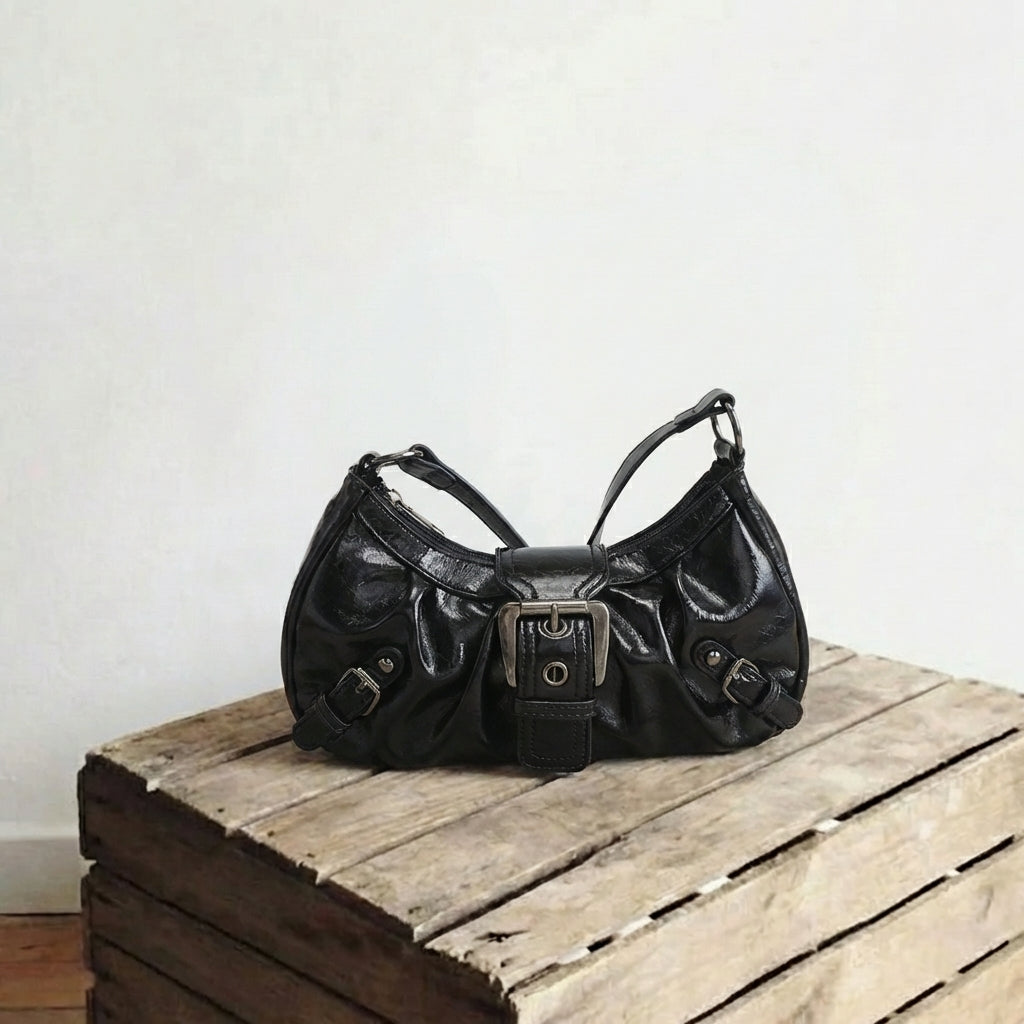 8247 distressed armpit motorcycle bag [pure black]